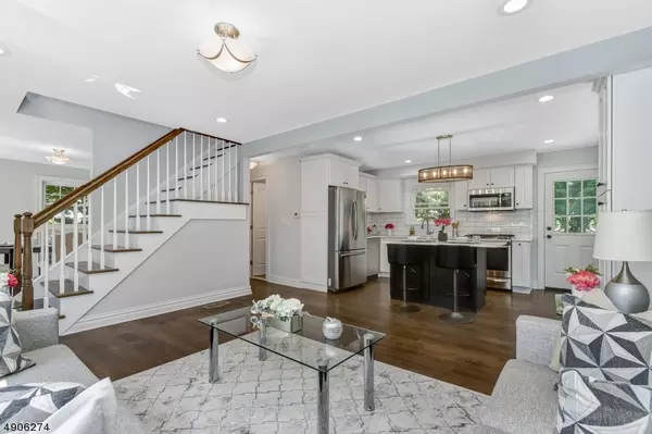71 LA GRANDE AVE, Fanwood Boro, NJ 07023