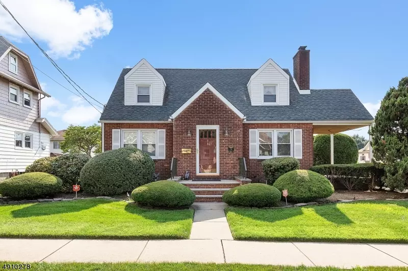 74 ROSEMONT AVE, Elmwood Park Boro, NJ 07407