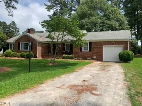 332 Robinhood RD, Franklin, VA 23851