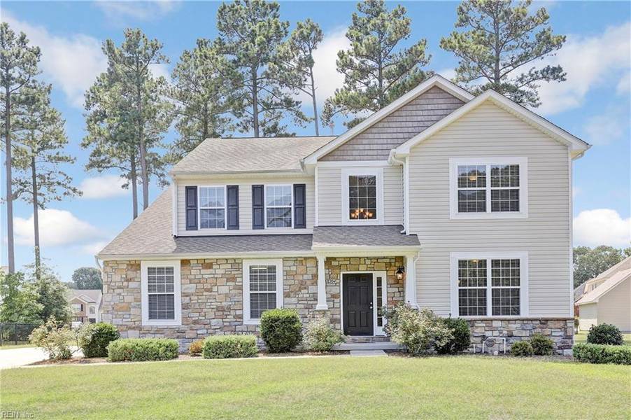 204 Wellington CIR, Smithfield, VA 23430