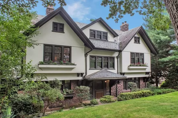 53 LLOYD RD, Montclair Twp., NJ 07042