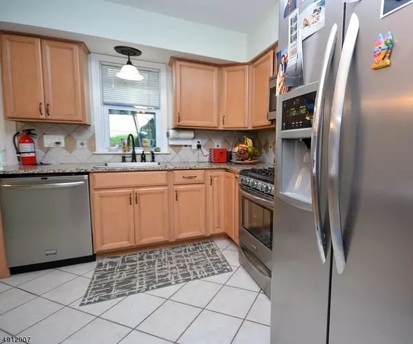 9 KYLE ST, Manville Boro, NJ 08835