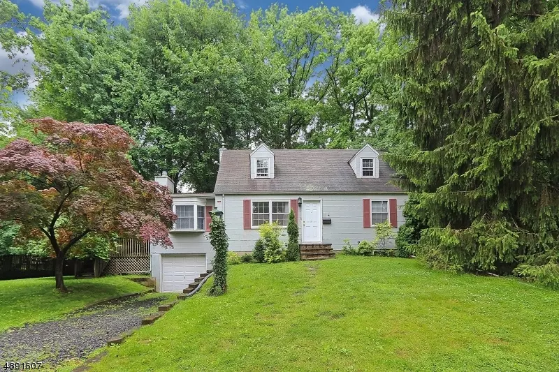 2335 LONGFELLOW AVE, Scotch Plains Twp., NJ 07076