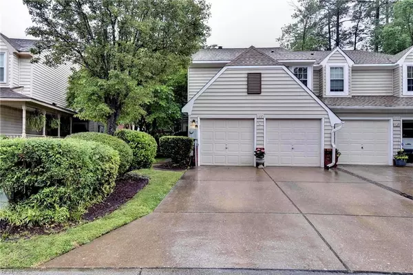 122 Brassie DR, Yorktown, VA 23693