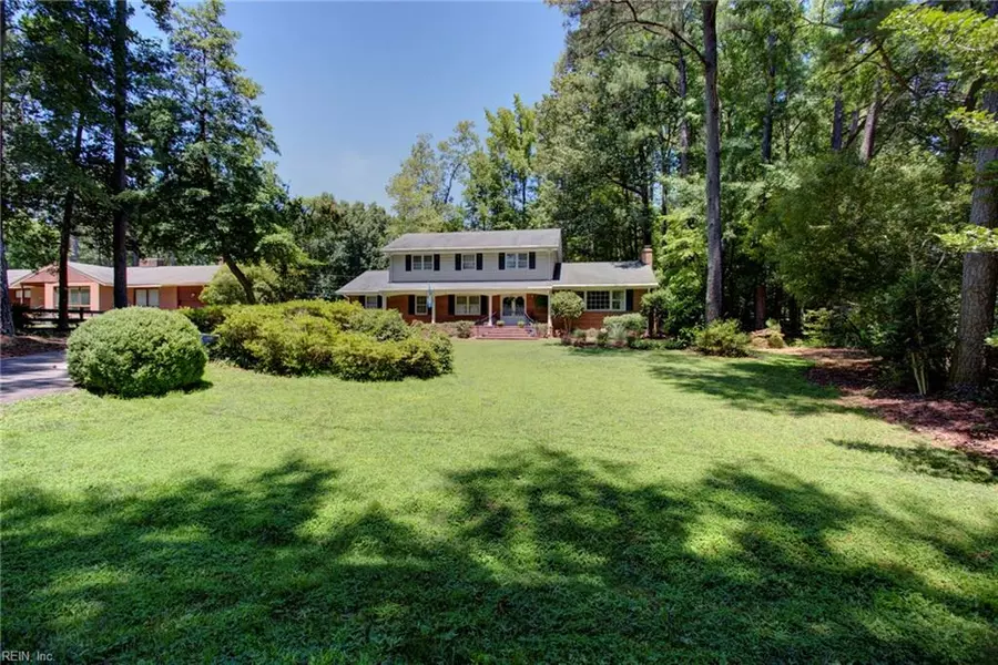 531 Piney Point RD, Yorktown, VA 23692