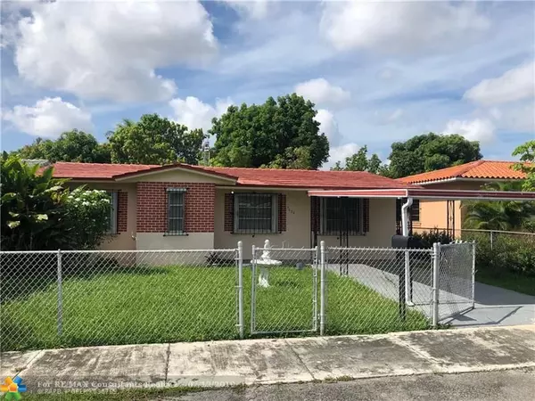 7620 NW 4th St, Miami, FL 33126