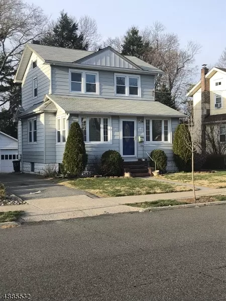 Bergenfield Boro, NJ 07621,37 CARNATION ST