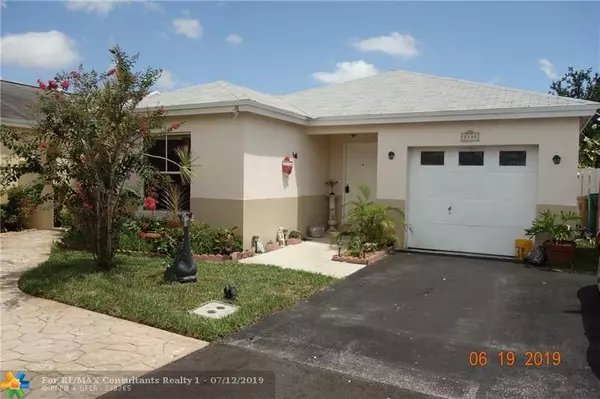 7130 SW 41st Pl, Davie, FL 33314