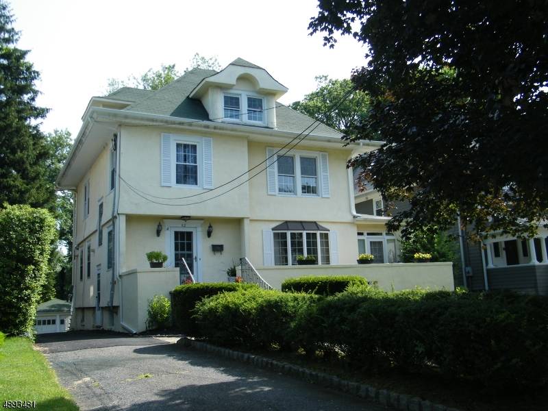 42 WATCHUNG AVE, Montclair Twp., NJ 07043
