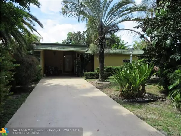 7018 NW 63rd St, Tamarac, FL 33321
