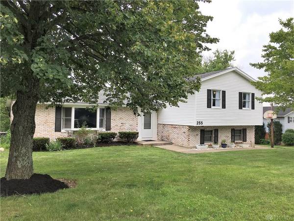 255 Orchard Hill Drive, West Carrollton, OH 45449