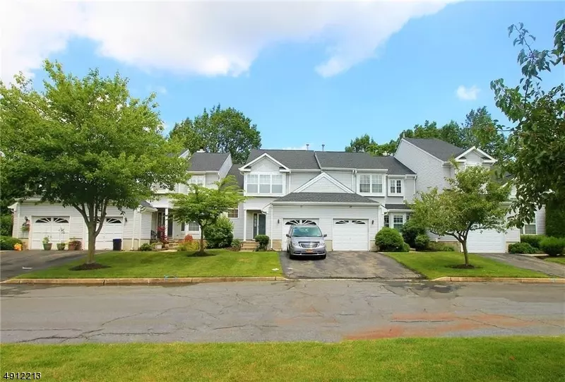 25 TUTHILL CT, Sayreville Boro, NJ 08872