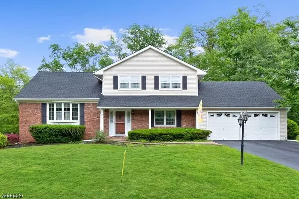 85 TOBY DR, Roxbury Twp., NJ 07876