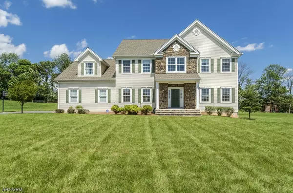 208 CEDAR BRIDGE LN, Alexandria Twp., NJ 08825