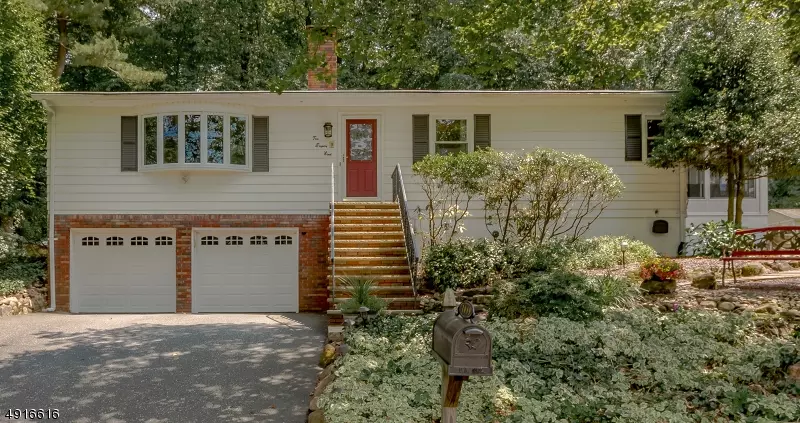 1089 SYLVAN LN, Mountainside Boro, NJ 07092