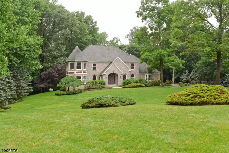 Sparta Twp., NJ 07871,20 SURREY LN