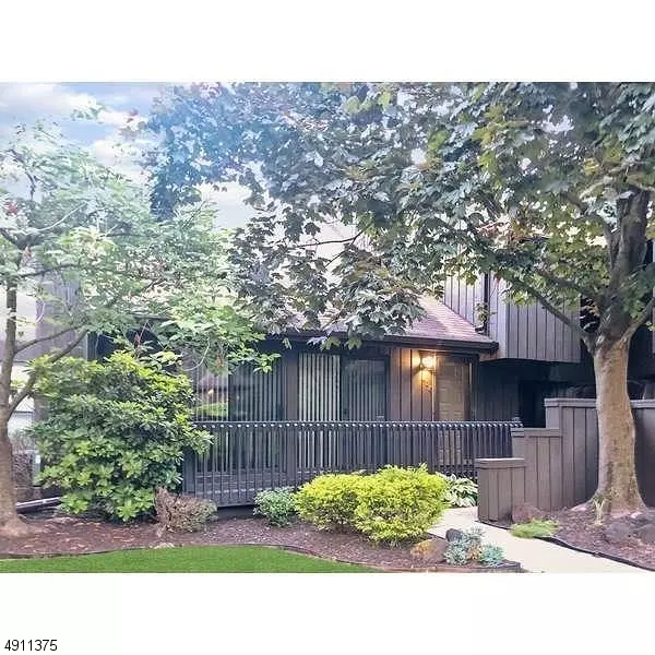 Edison Twp., NJ 08820,408 WESTGATE DR