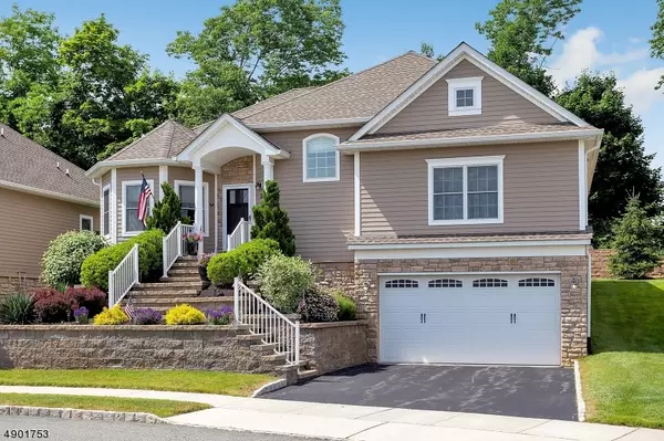 15 LINDA CT, Montville Twp., NJ 07045