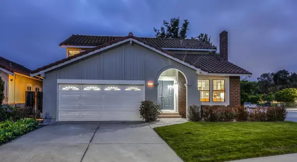 San Mateo, CA 94403,200 Woodbridge CIR