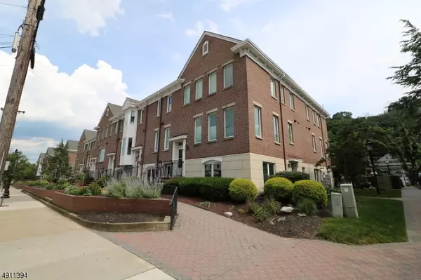 Dover Town, NJ 07801,60A E BLACKWELL ST