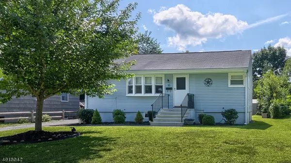 10 DACOTAH AVE, Oakland Boro, NJ 07436