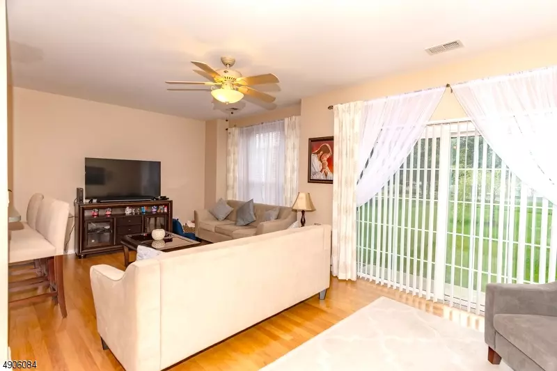 303 LILAC DR, Union Twp., NJ 07083