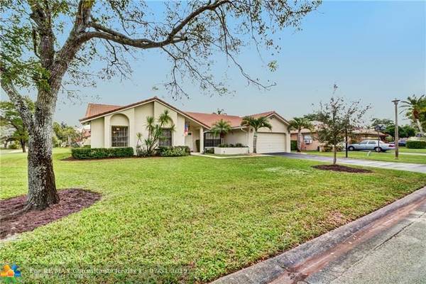71 SW 112th Ter, Coral Springs, FL 33071