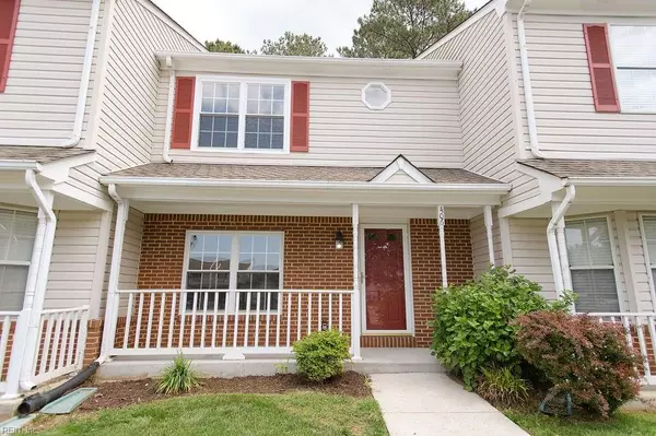 406 Crescent CT, Yorktown, VA 23693