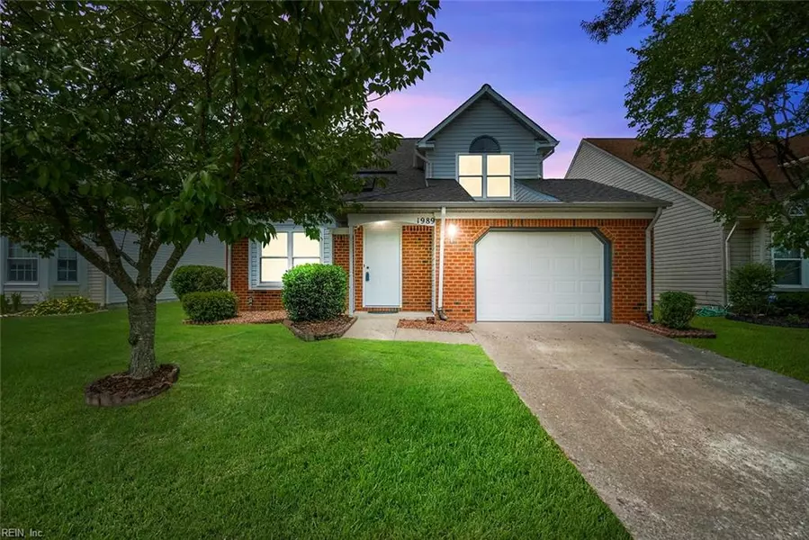 1989 Summerwalk DR, Virginia Beach, VA 23456