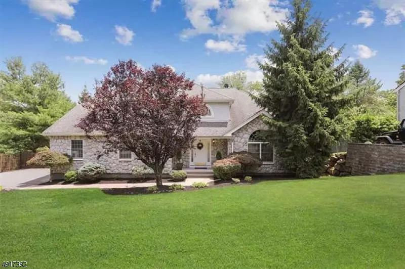 49 HIGHWOOD RD, West Orange Twp., NJ 07052