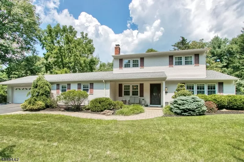 Oakland Boro, NJ 07436,57 CHICASAW DR