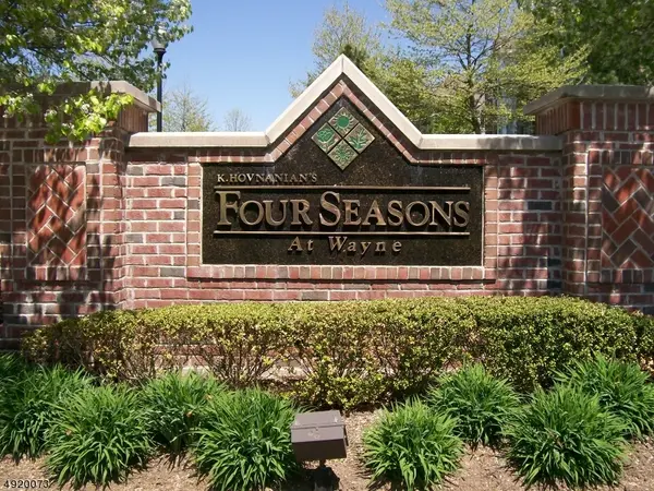 601 FOUR SEASONS DR #601, Wayne Twp., NJ 07470