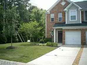101 Emily LN, Yorktown, VA 23690
