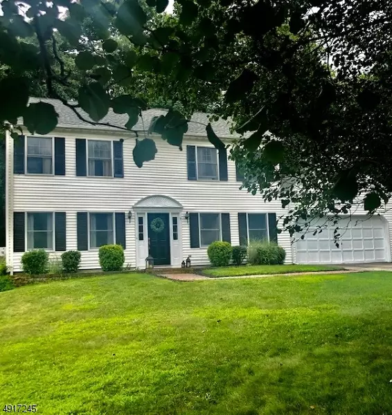 9 NICOLE LN, Sparta Twp., NJ 07871