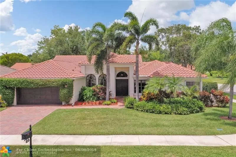 9603 Southern Pines Ct, Davie, FL 33328