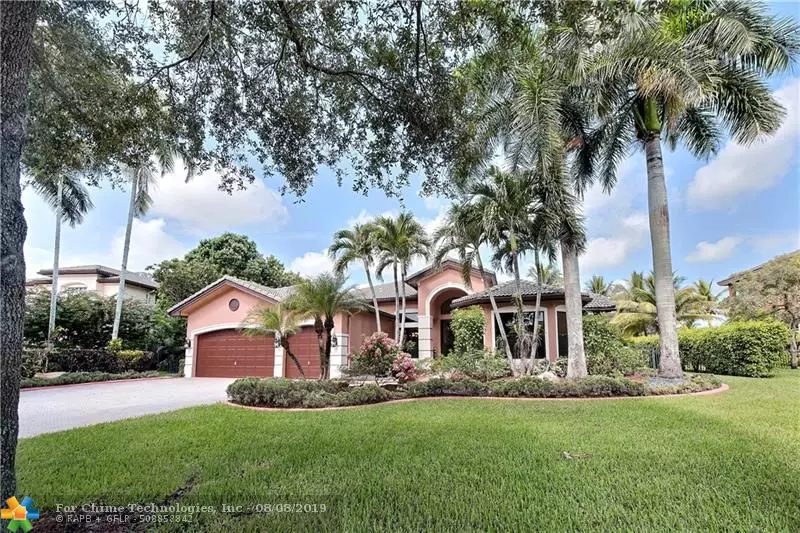 3041 W Lake Vista Cir, Davie, FL 33328