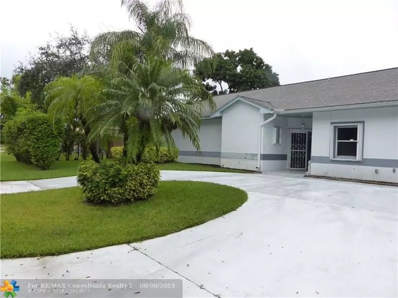 2201 NW 41st Ave, Coconut Creek, FL 33066