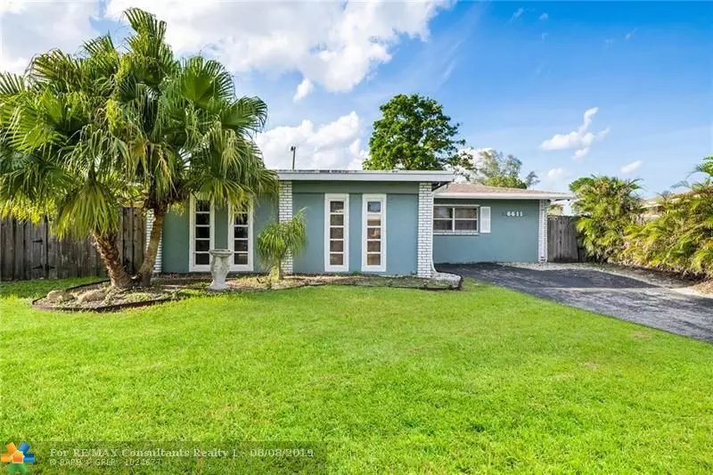 6611 NW 84th St, Tamarac, FL 33321