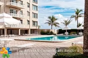 Palm Beach, FL 33480,139 Sunrise Ave  #107