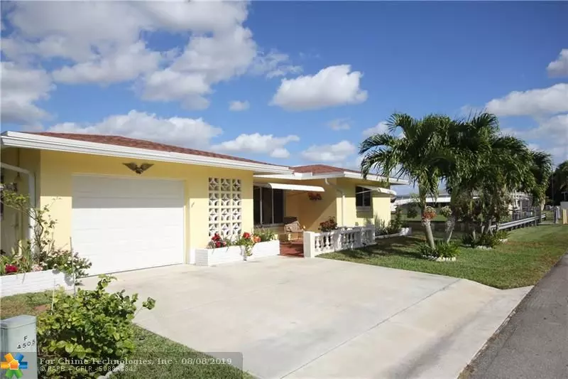 4505 NW 44th St, Tamarac, FL 33319