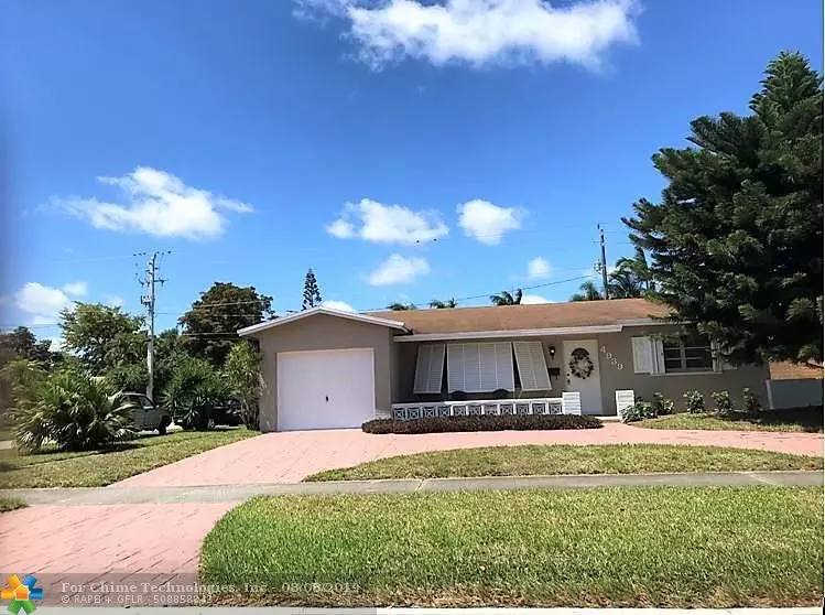 4939 Washington St, Hollywood, FL 33021