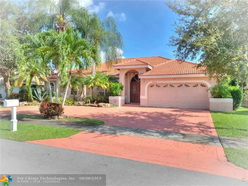 3925 NW 55th Ct, Coconut Creek, FL 33073