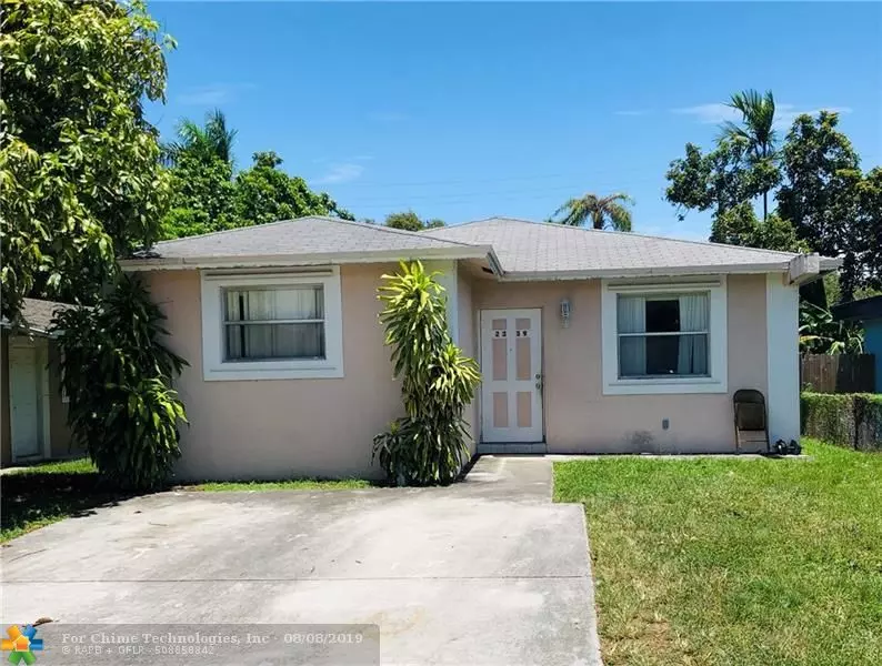 2339 Farragut St, Hollywood, FL 33020