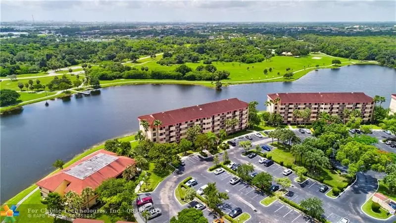 Coconut Creek, FL 33066,2766 Carambola Cir  #502