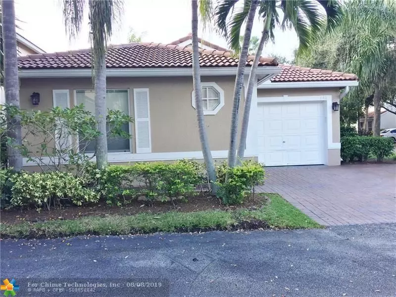 Hollywood, FL 33019,1140 Doveplum St