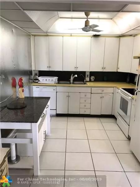 Deerfield Beach, FL 33442,2063 Oakridge F  #2063