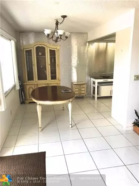 Deerfield Beach, FL 33442,2063 Oakridge F  #2063
