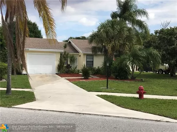 4769 Brook Dr, West Palm Beach, FL 33417