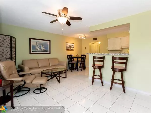 Lauderdale By The Sea, FL 33308,238 Hibiscus Ave  #222