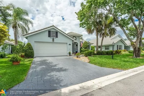 5461 Pine Ct, Coral Springs, FL 33067